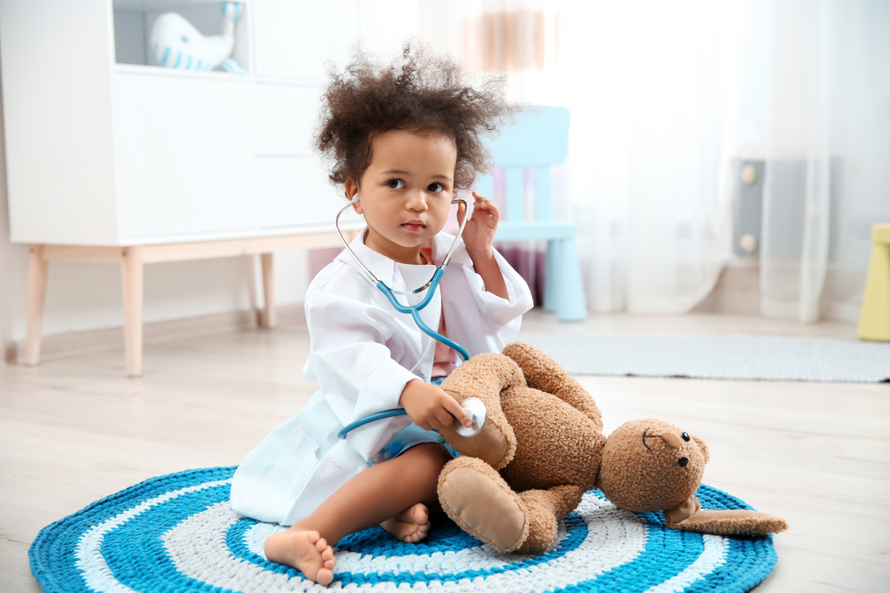 dr. combs hemet patient toddler on floor stethoscope